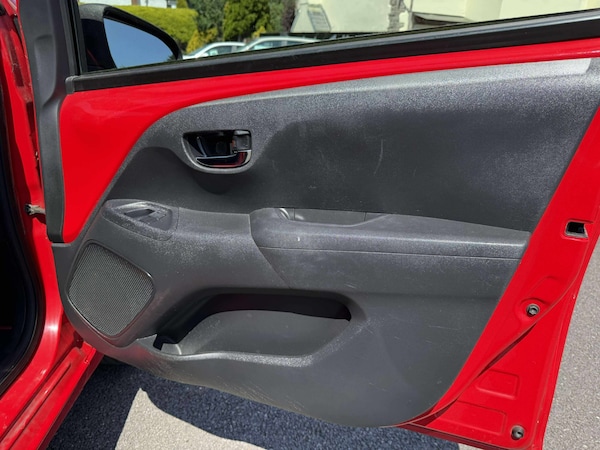 Used Toyota AYGO 2015 for sale - 75089046: Photo 33