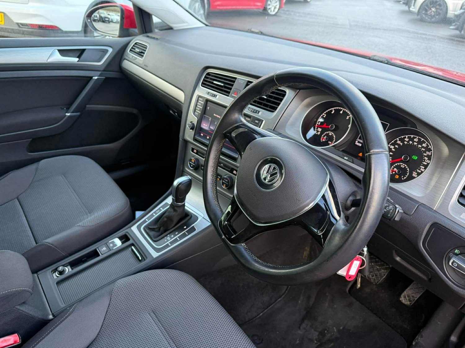 Used Volkswagen Golf 2015 for sale - 77323715: Photo 12