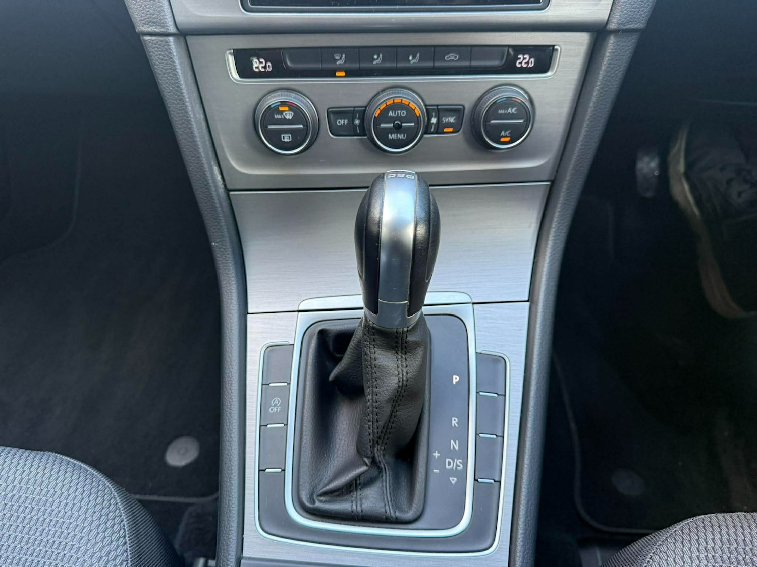 Used Volkswagen Golf 2015 for sale - 77323715: Photo 14