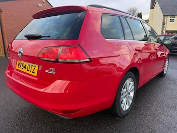 Used Volkswagen Golf 2015 for sale - 77323715: Photo