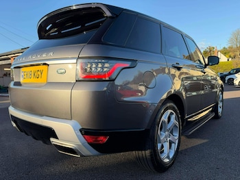 Used Land Rover Range Rover Sport 2018 for sale - 76720098: Photo