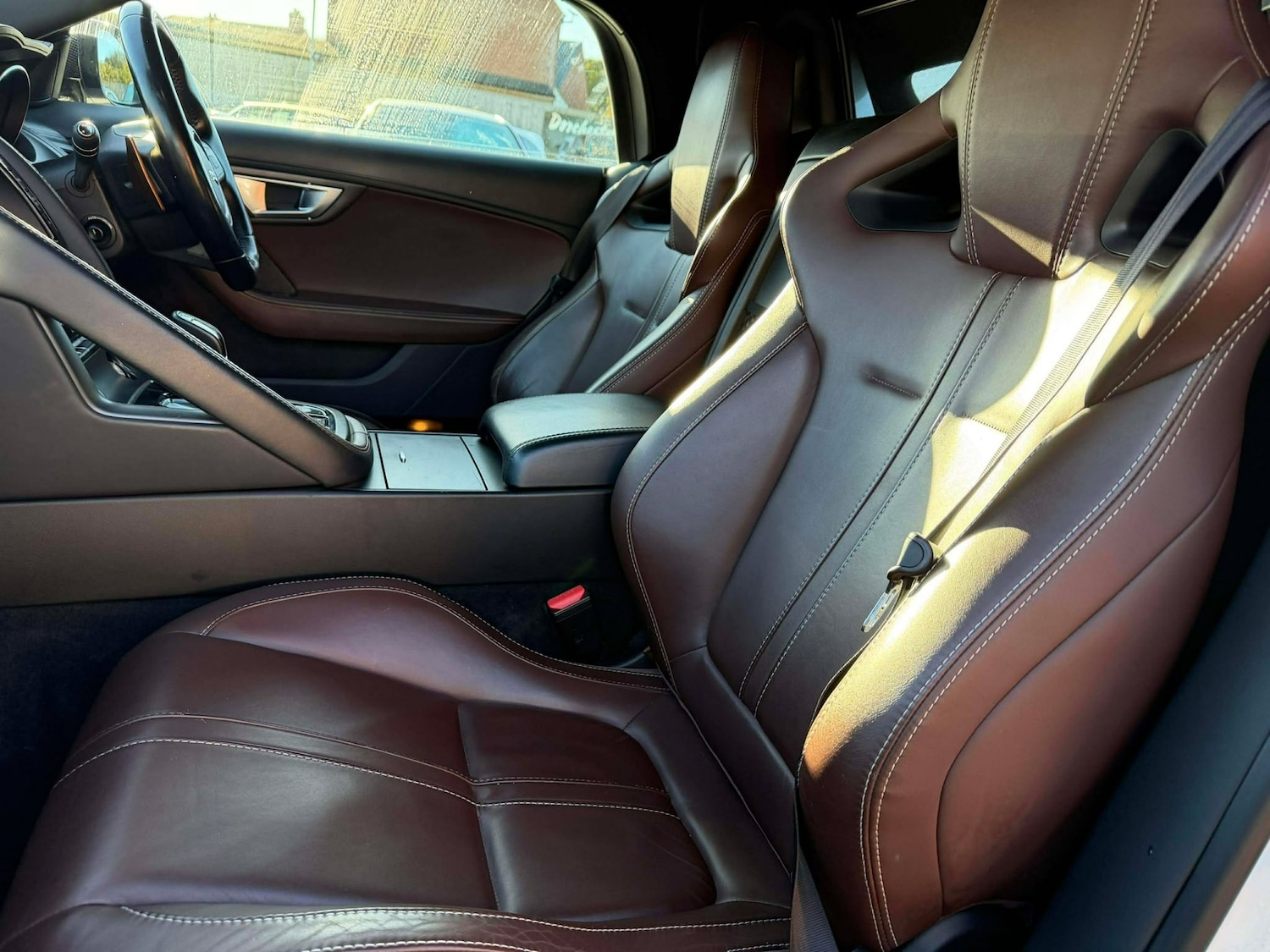 Used Jaguar F-Type 2013 for sale - 76720161: Photo 16