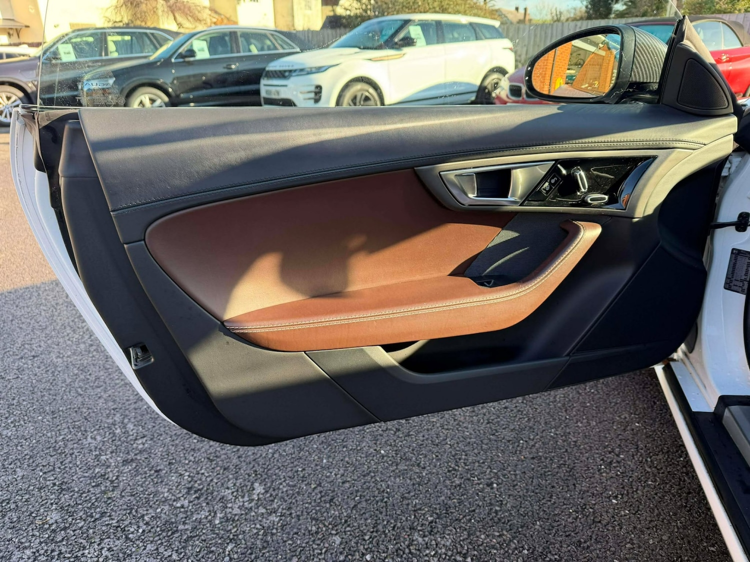 Used Jaguar F-Type 2013 for sale - 76720161: Photo 40