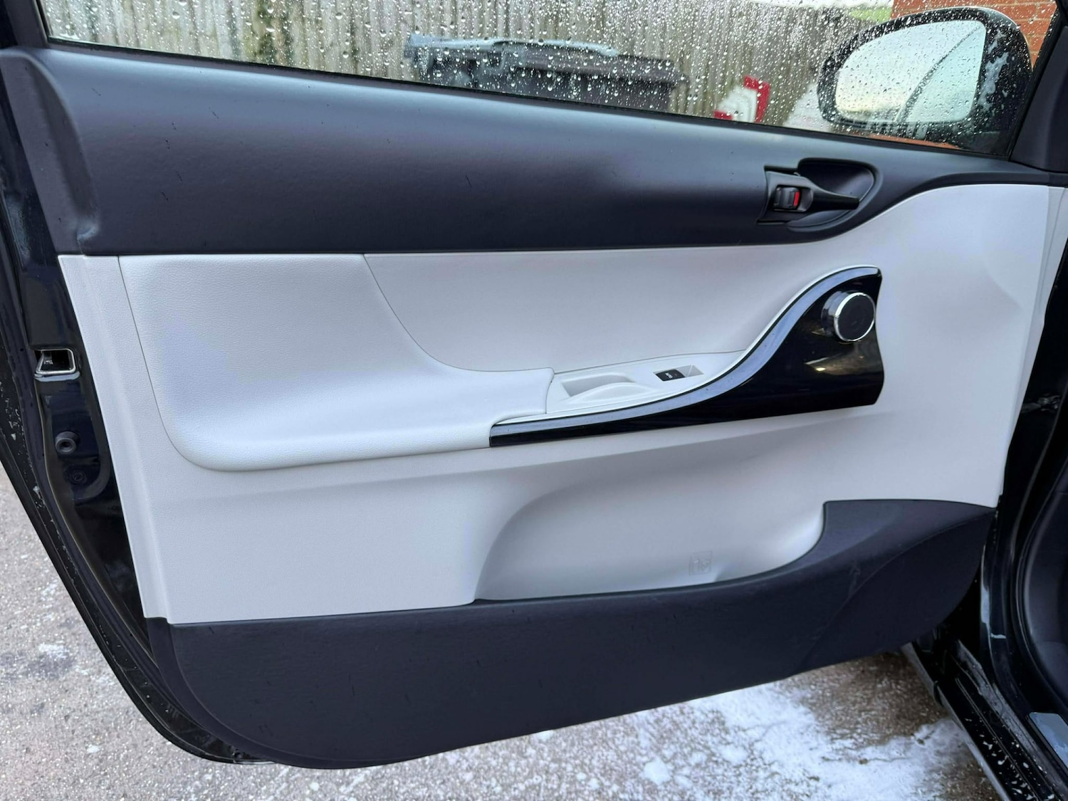 Used Toyota IQ 2011 for sale - 77476594: Photo 31