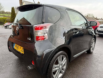Used Toyota IQ 2011 for sale - 77476594: Photo