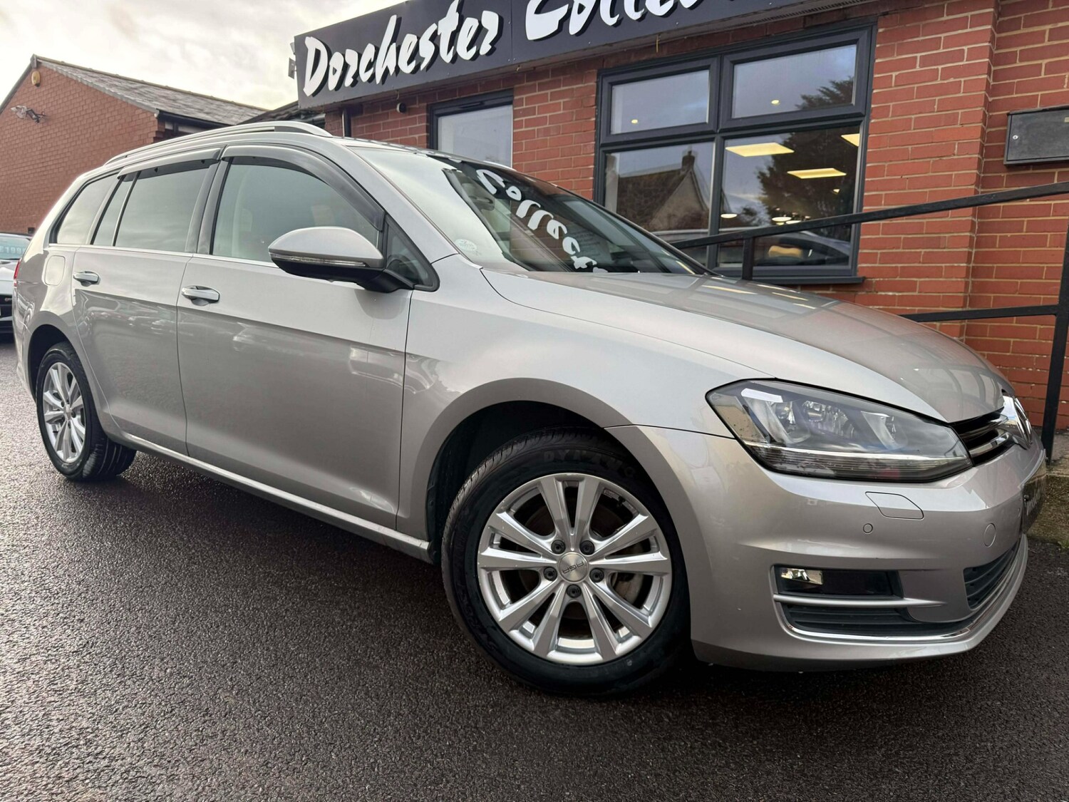 Used Volkswagen Golf 2014 for sale - 77323700: Photo 24