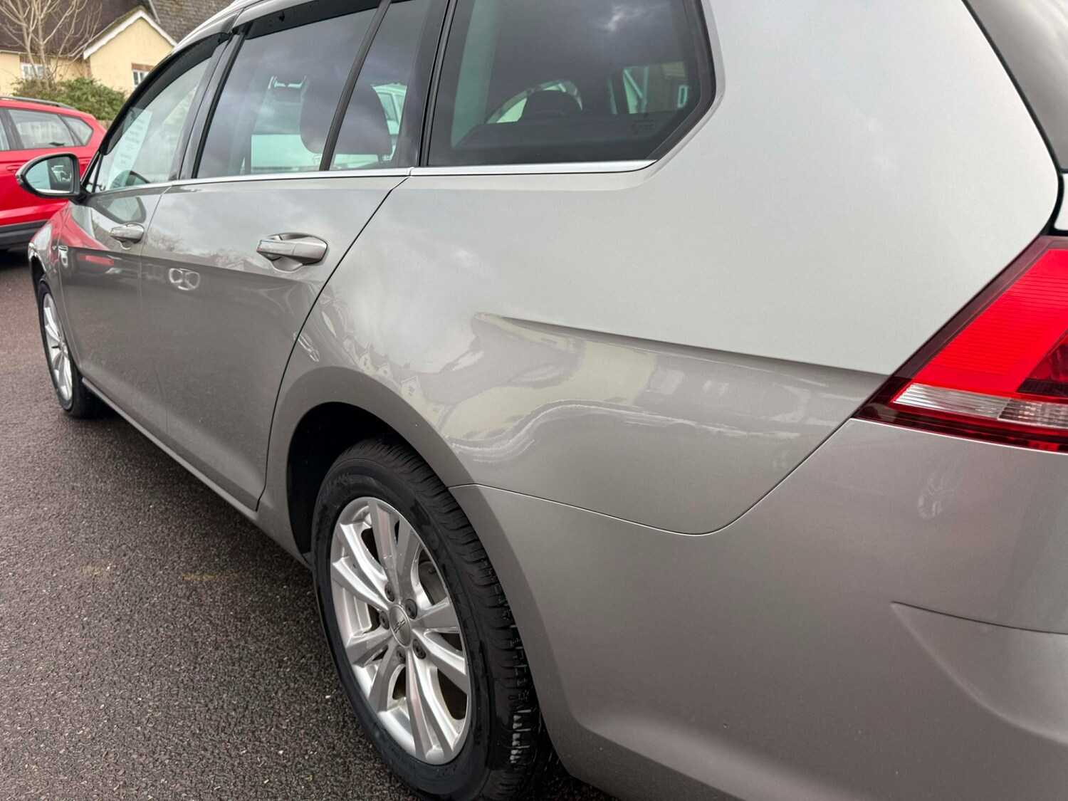 Used Volkswagen Golf 2014 for sale - 77323700: Photo 25