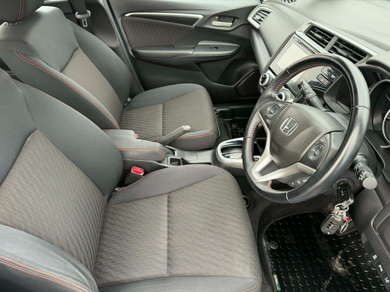 Used Honda Jazz 2018 for sale - 77590384: Photo 30