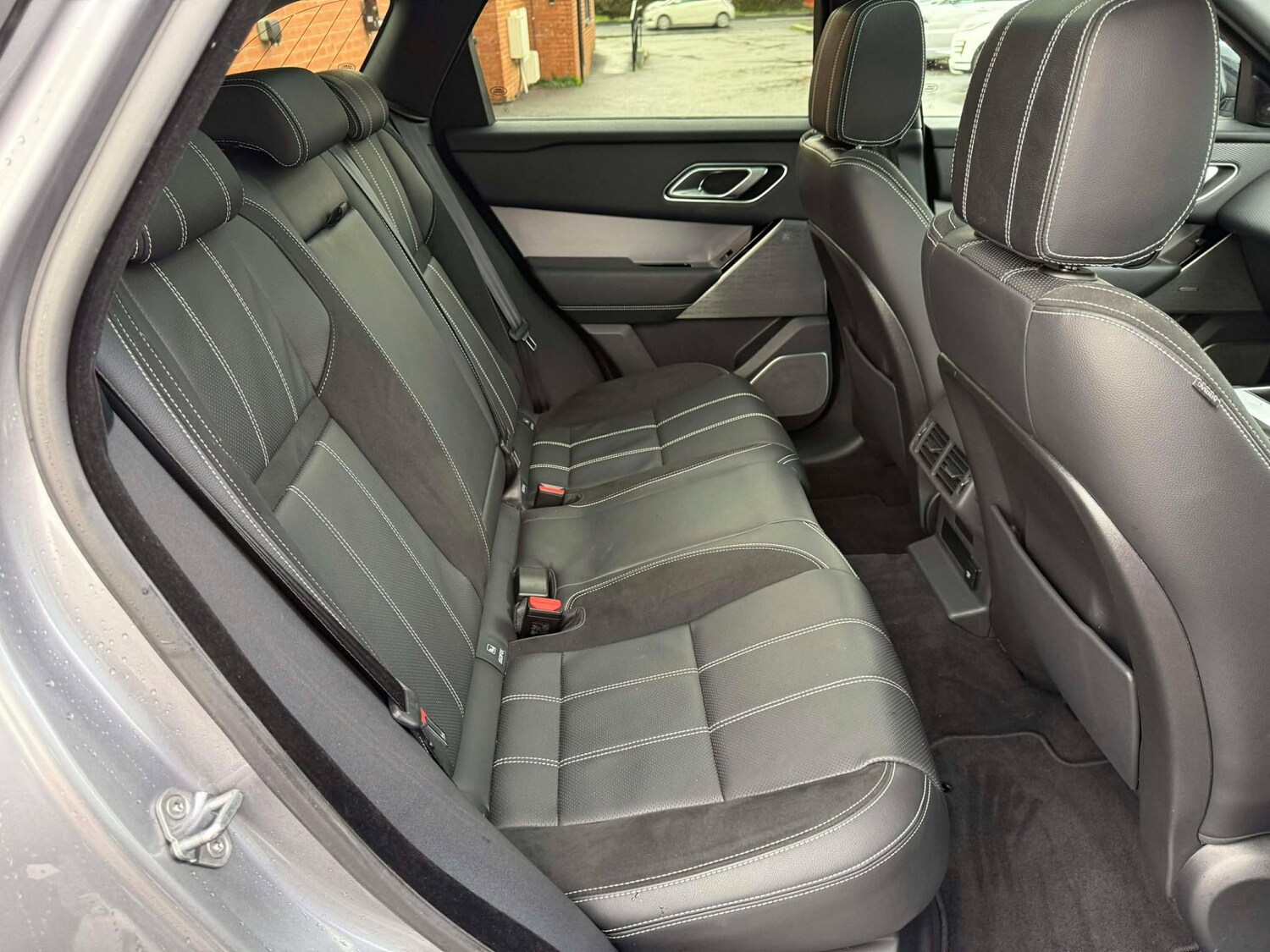 Used Land Rover Range Rover Velar 2021 for sale - 76846113: Photo 17