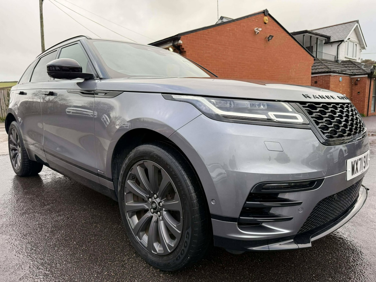 Used Land Rover Range Rover Velar 2021 for sale - 76846113: Photo 2