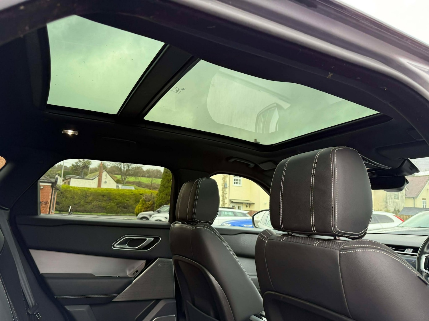 Used Land Rover Range Rover Velar 2021 for sale - 76846113: Photo 27