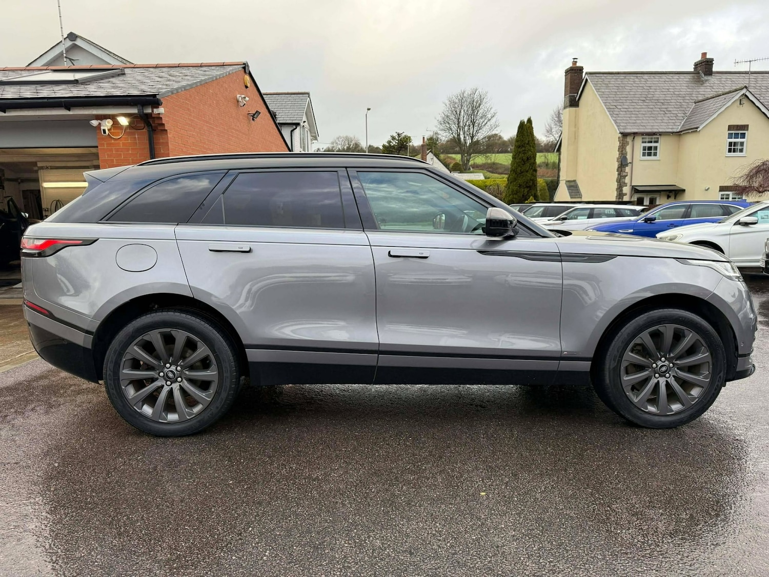 Used Land Rover Range Rover Velar 2021 for sale - 76846113: Photo 3