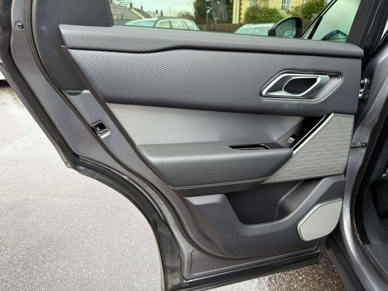 Used Land Rover Range Rover Velar 2021 for sale - 76846113: Photo 40