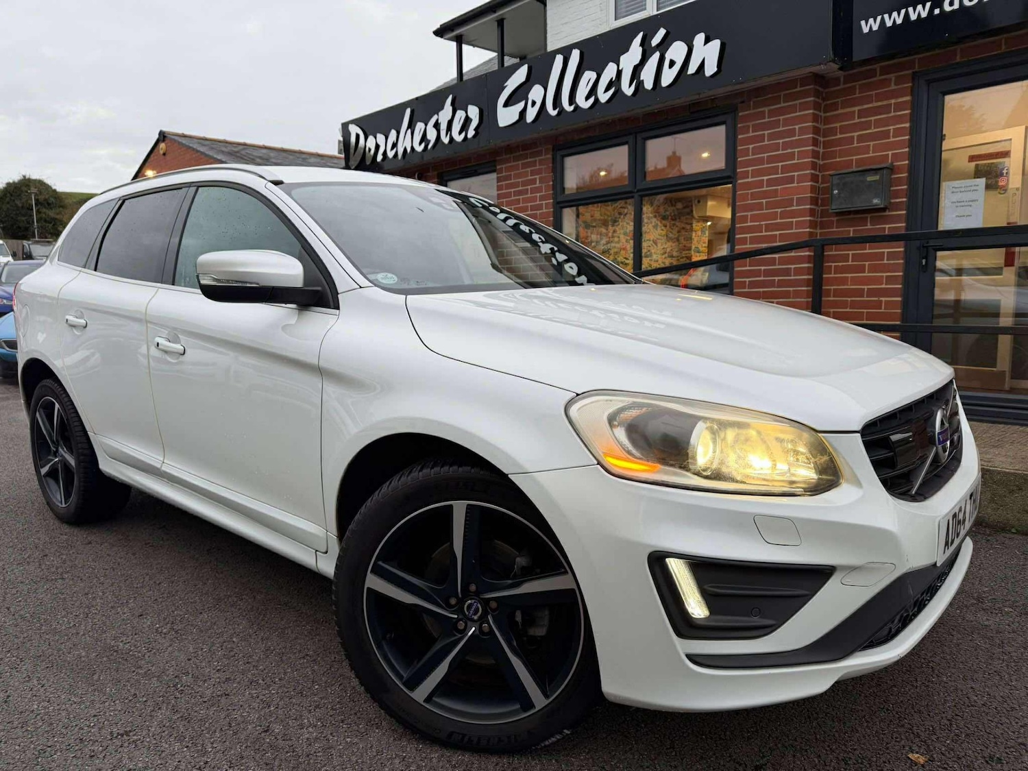 Used Volvo XC60 2014 for sale - 76570809: Photo 1