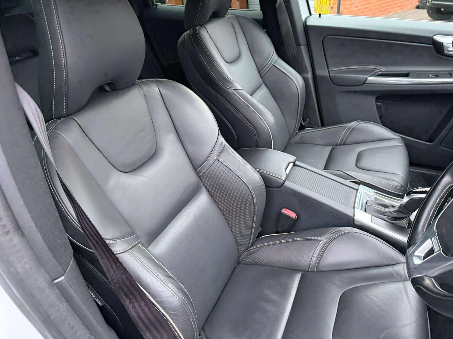 Used Volvo XC60 2014 for sale - 76570809: Photo 20