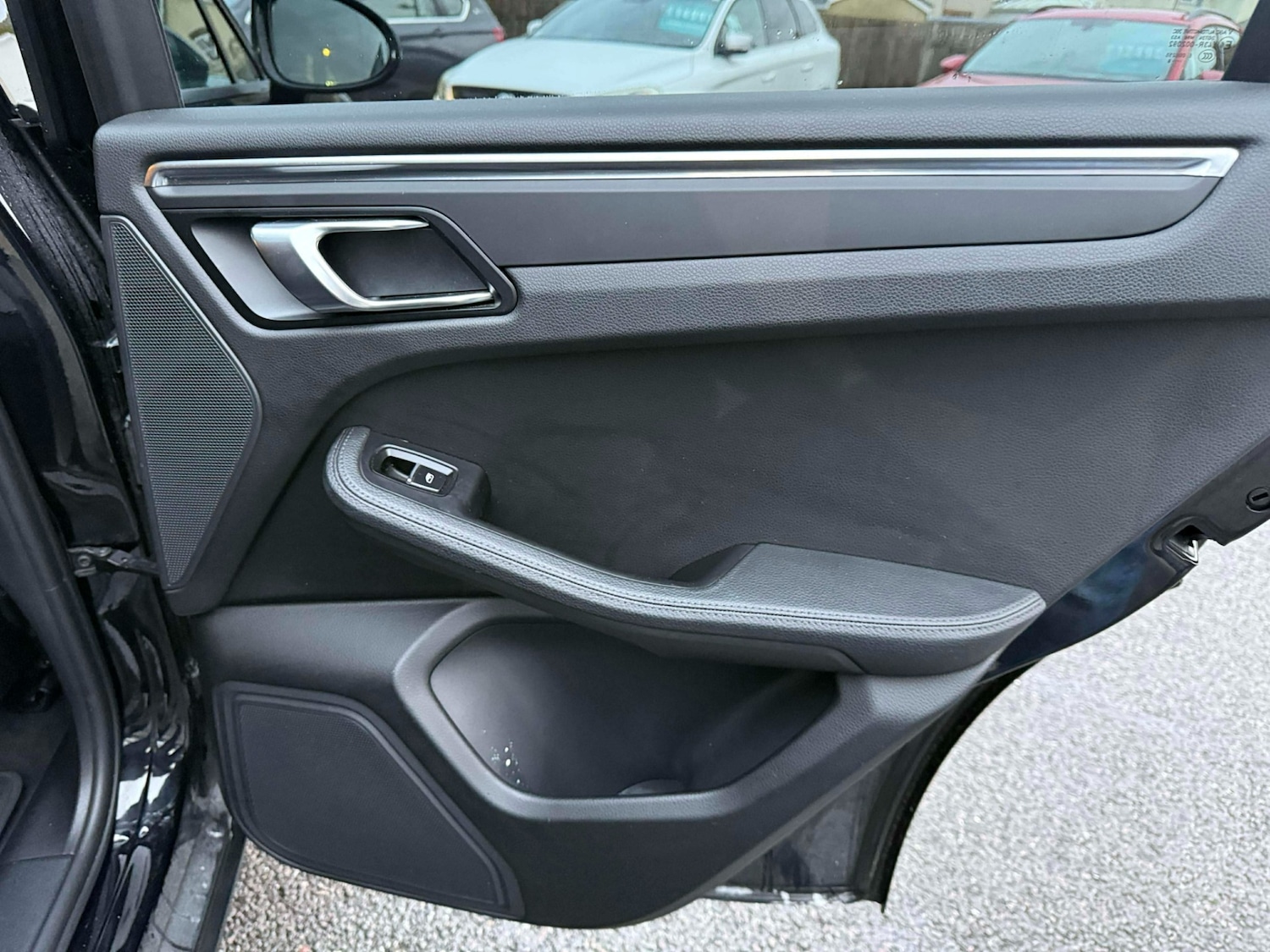 Used Porsche Macan 2018 for sale - 77028260: Photo 25