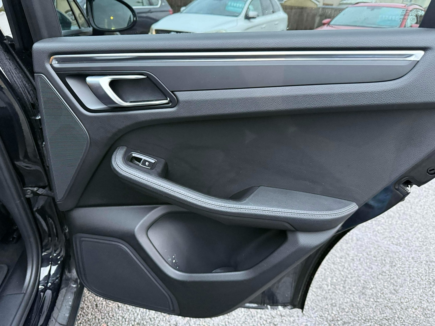 Used Porsche Macan 2018 for sale - 77028260: Photo 42