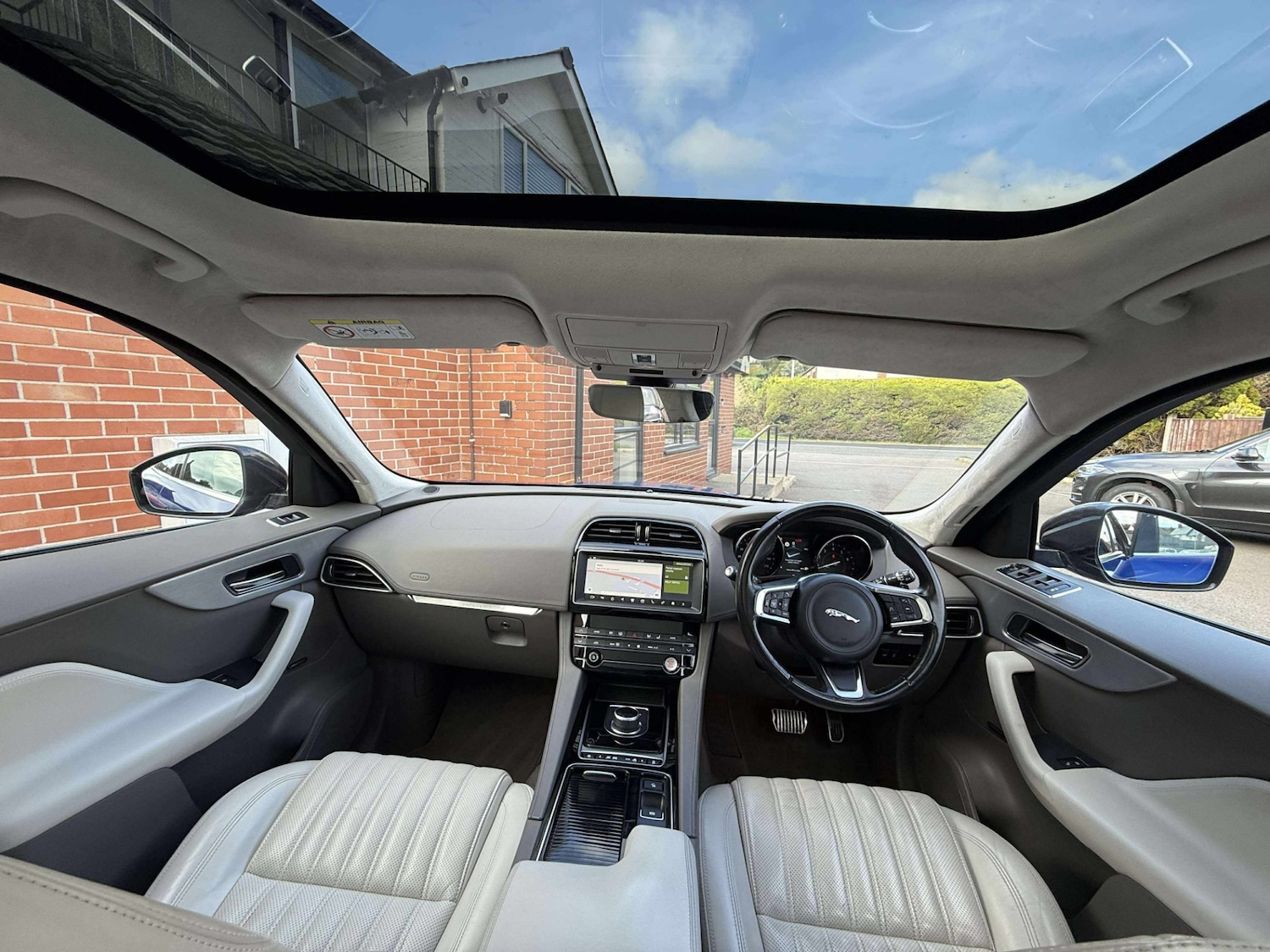 Used Jaguar F-Pace 2018 for sale - 76268687: Photo 22