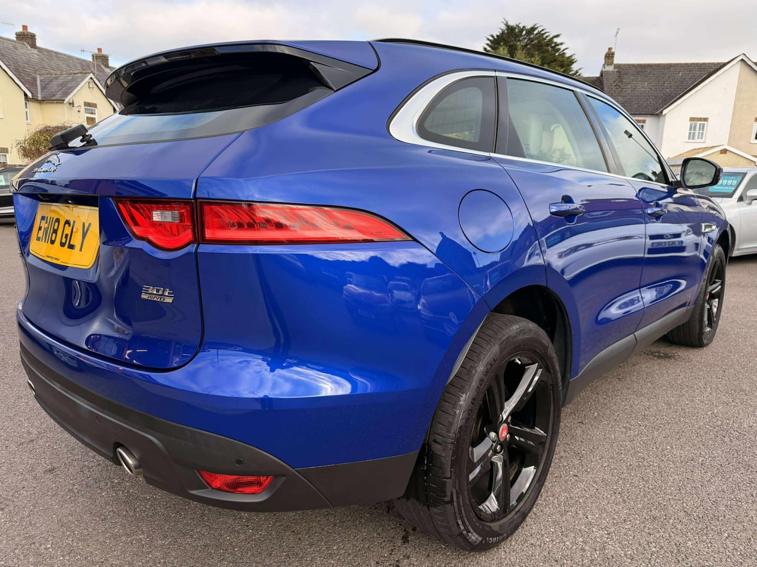 Used Jaguar F-Pace 2018 for sale - 76268687: Photo 3