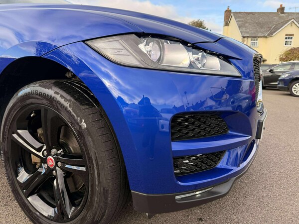 Used Jaguar F-Pace 2018 for sale - 76268687: Photo 32