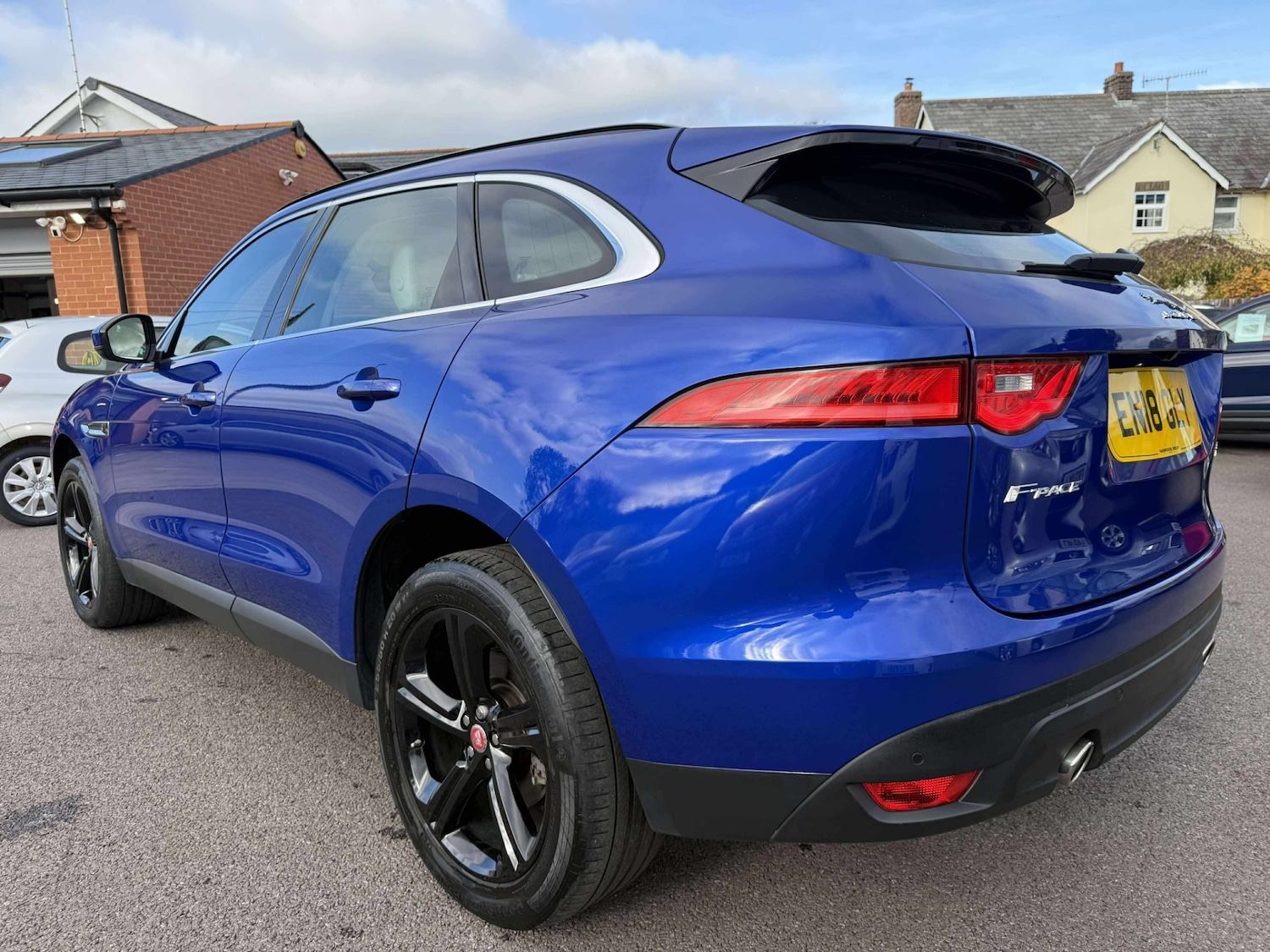 Used Jaguar F-Pace 2018 for sale - 76268687: Photo 5