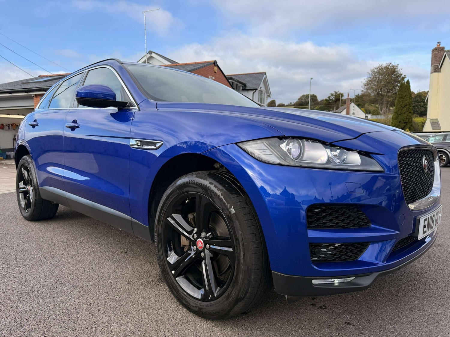 Used Jaguar F-Pace 2018 for sale - 76268687: Photo 9