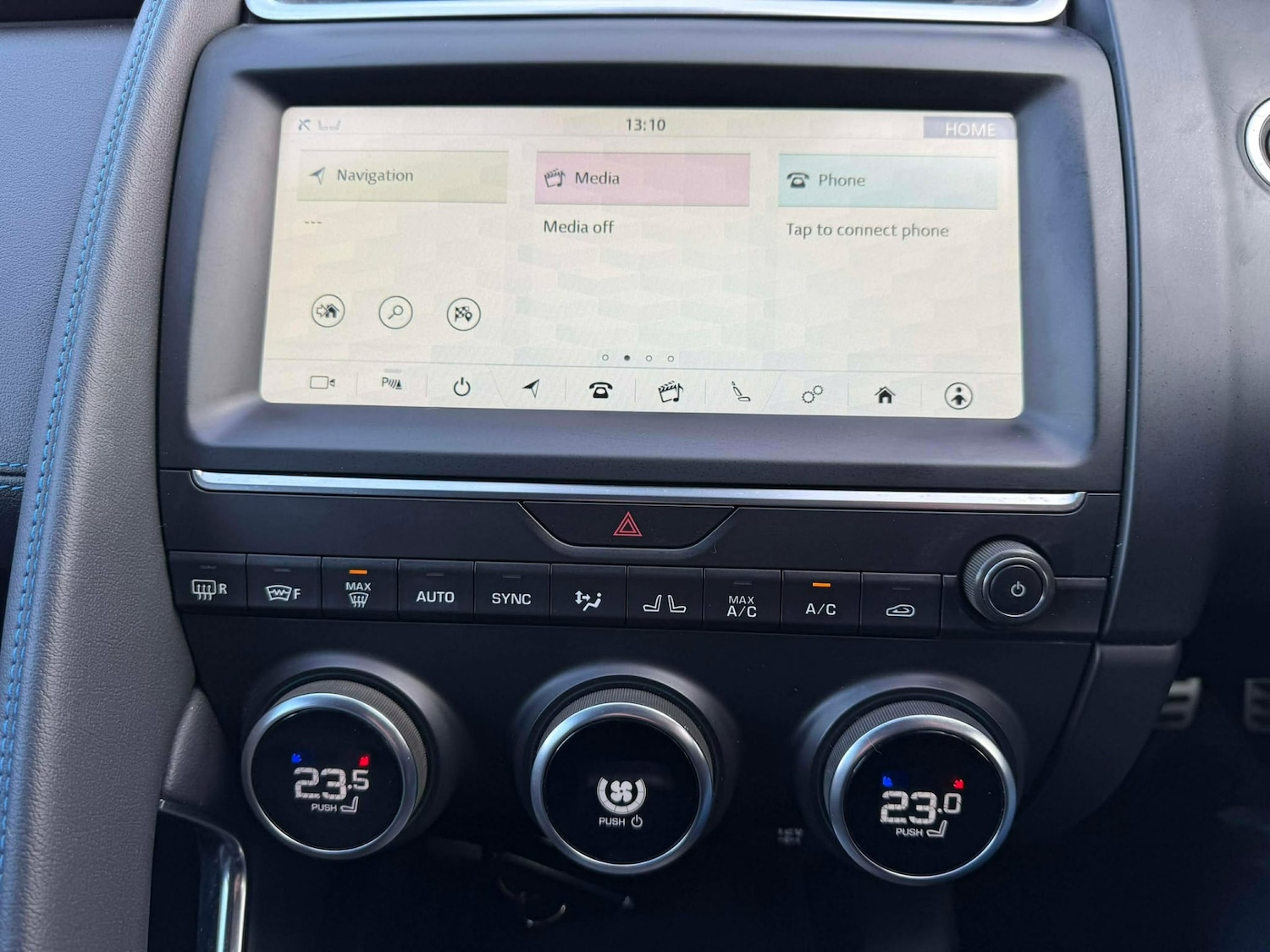 Used Jaguar E-Pace 2018 for sale - 76846125: Photo 30