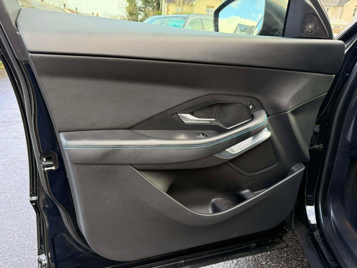 Used Jaguar E-Pace 2018 for sale - 76846125: Photo 40