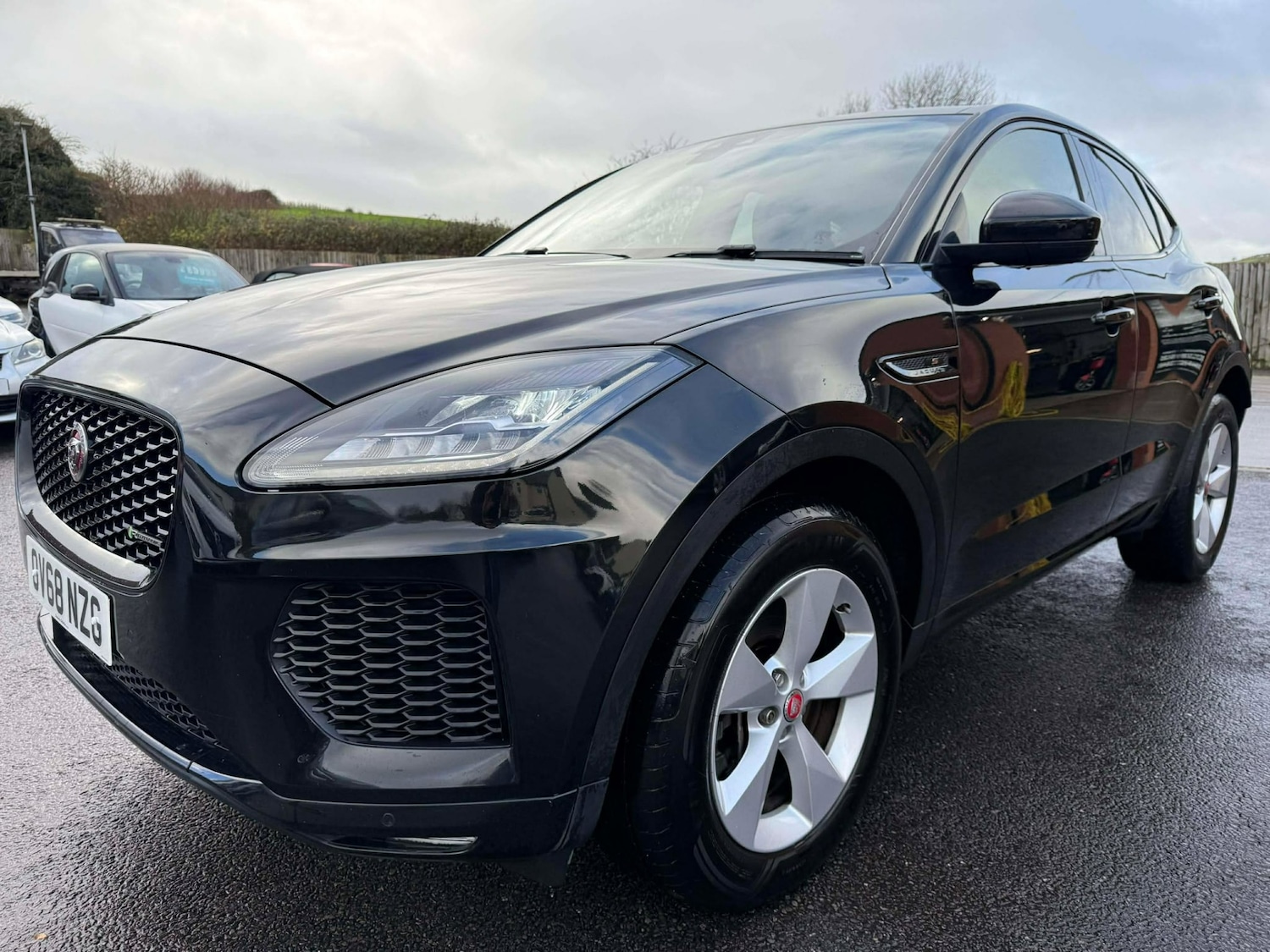 Used Jaguar E-Pace 2018 for sale - 76846125: Photo 8