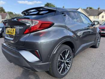 Used Toyota C-HR 2017 for sale - 75429006: Photo
