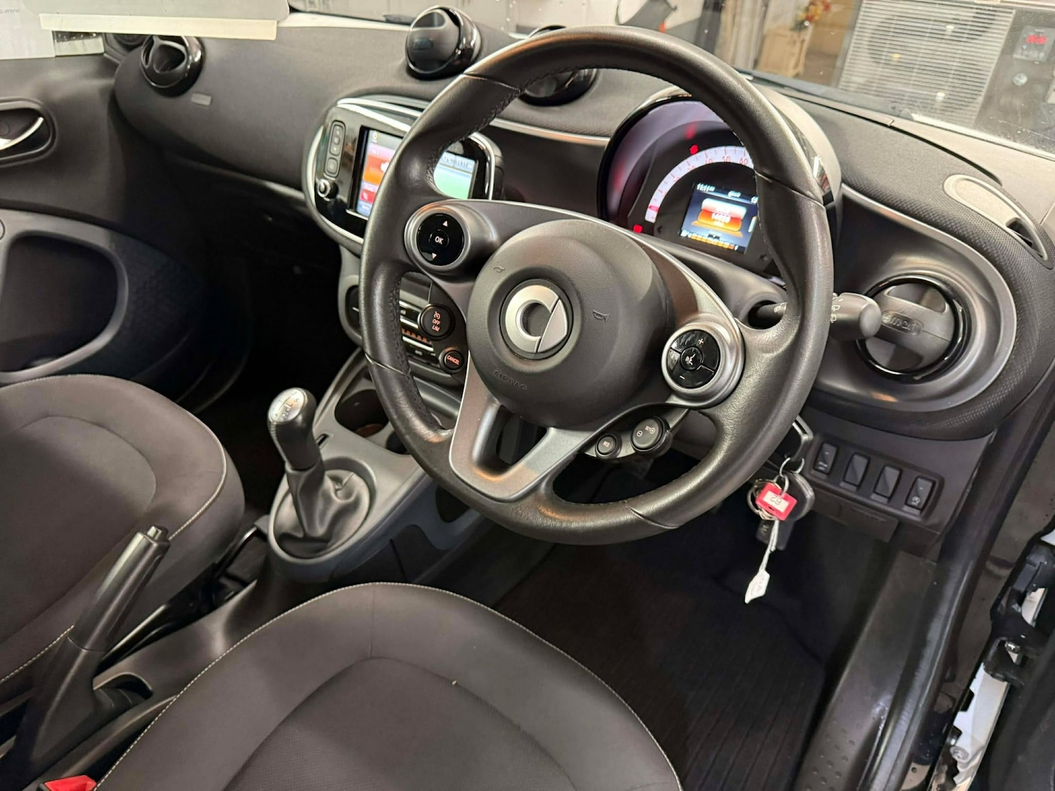 Used smart fortwo 2016 for sale - 76664321: Photo 16