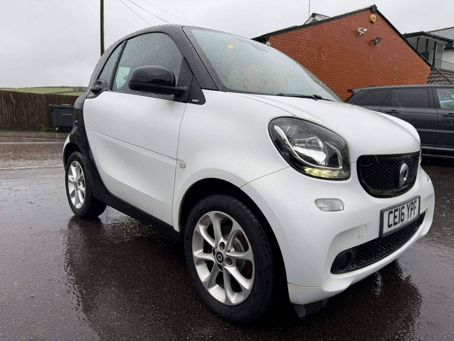 Used smart fortwo 2016 for sale - 76664321: Photo 2