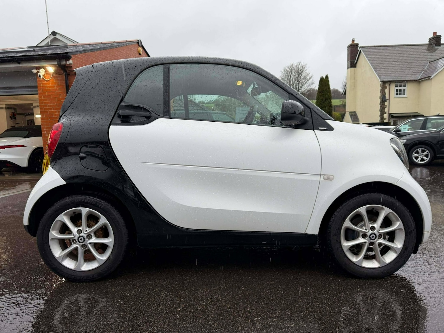 Used smart fortwo 2016 for sale - 76664321: Photo 3
