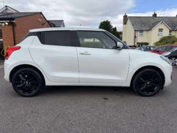 Used Suzuki Swift 2018 for sale - 75371051: Photo