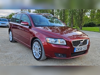 Used Volvo V50 2009 for sale - 78601336: Photo