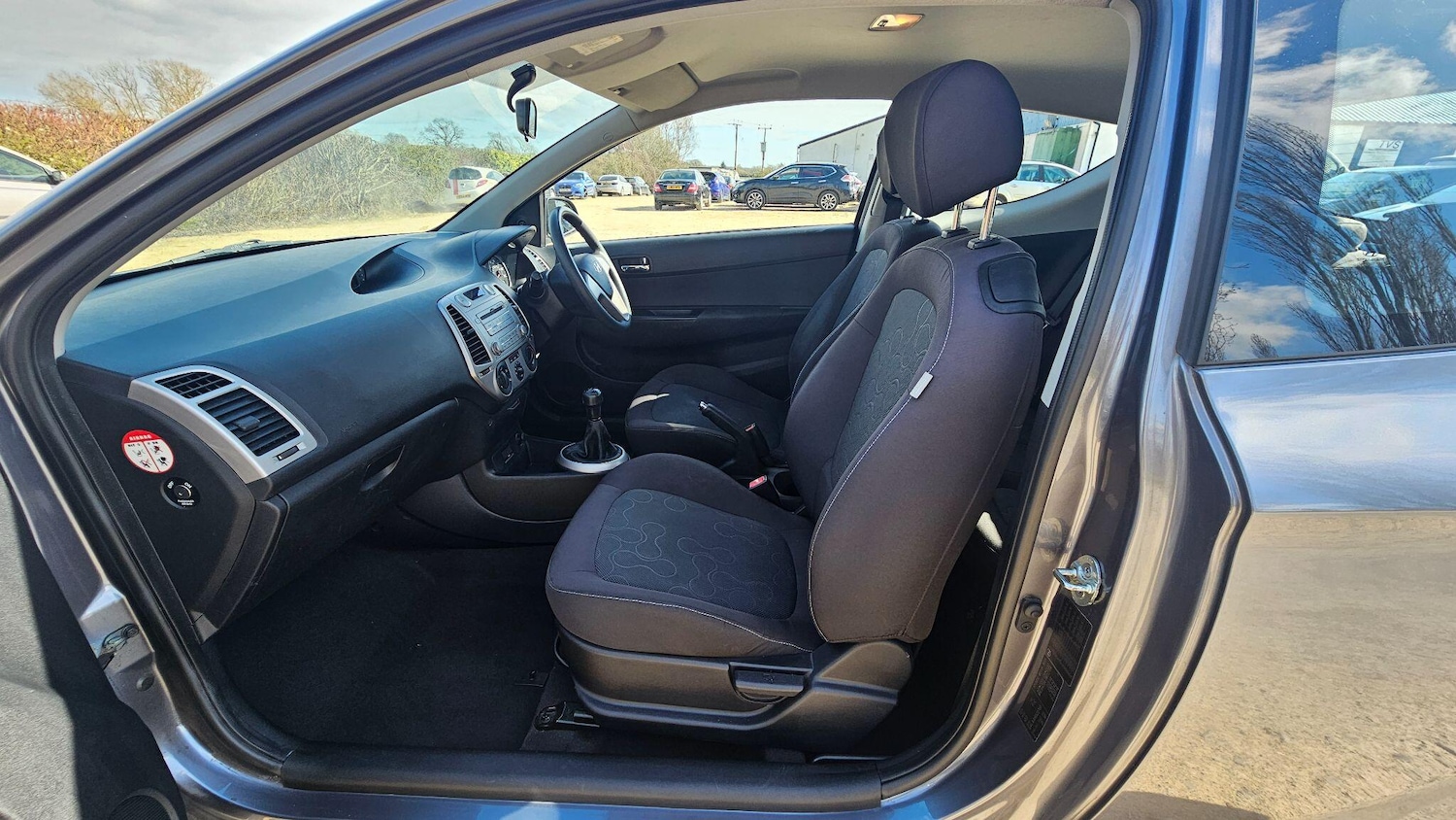 Used Hyundai i20 2010 for sale - 78101464: Photo 27