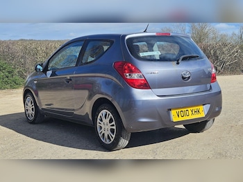Used Hyundai i20 2010 for sale - 78101464: Photo