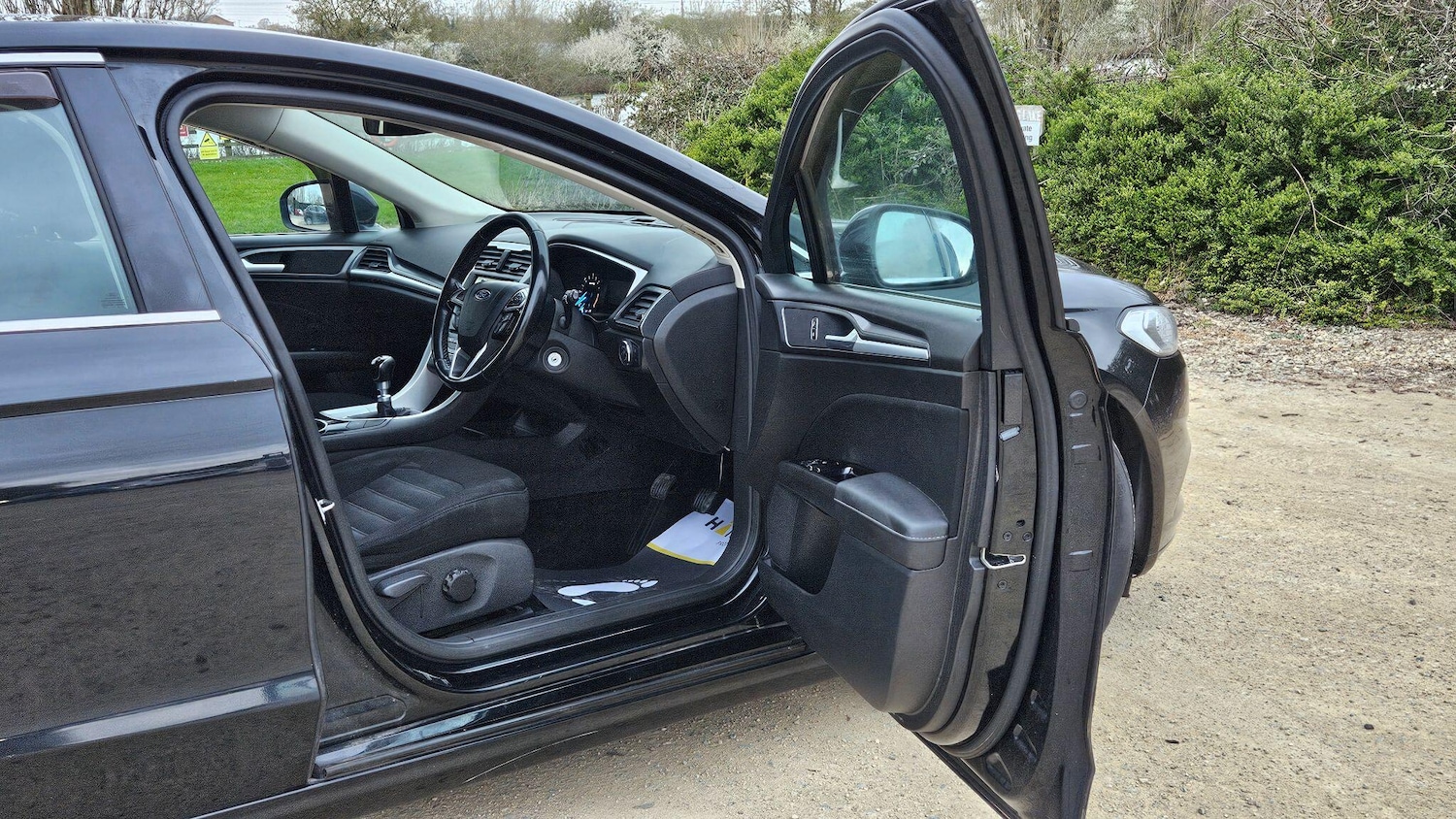 Used Ford Mondeo 2015 for sale - 78099913: Photo 15