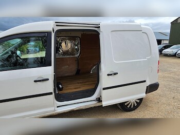 Used Volkswagen Caddy Maxi 2011 for sale - 78335122: Photo