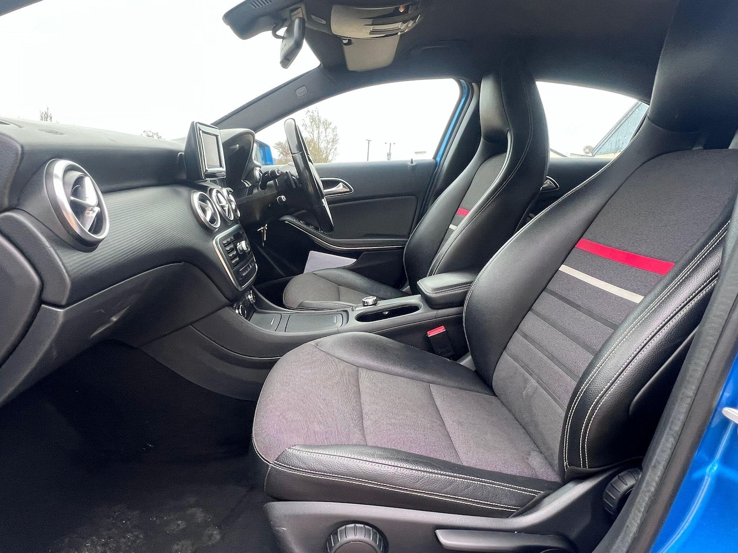 Used Mercedes-Benz A-Class 2015 for sale - 78100402: Photo 45