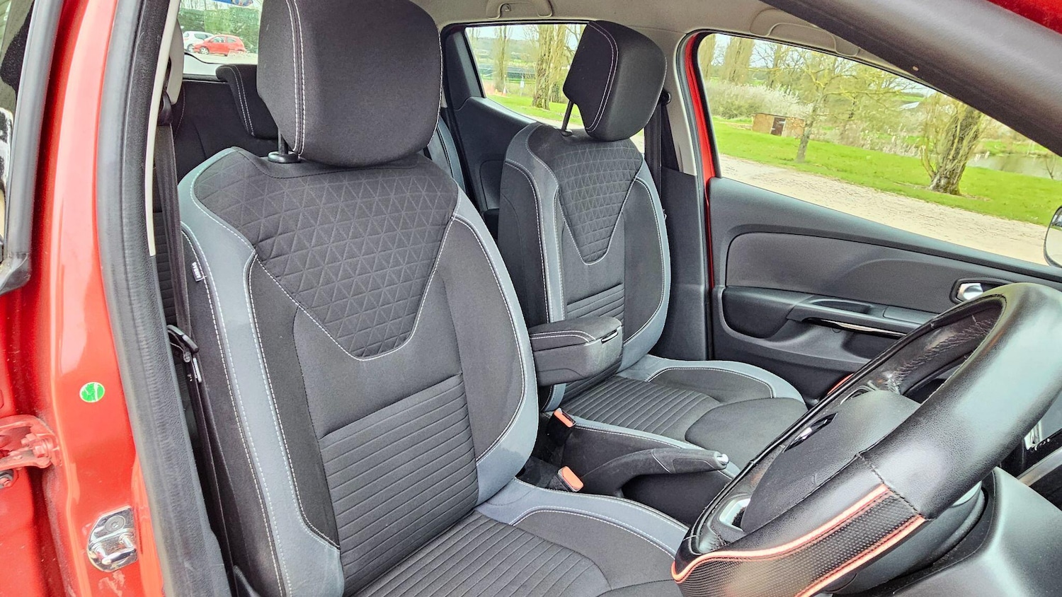 Used Renault Clio 2016 for sale - 78100753: Photo 15