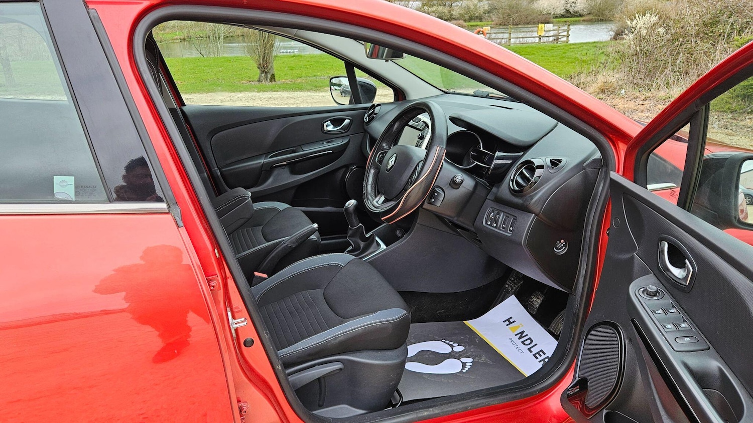 Used Renault Clio 2016 for sale - 78100753: Photo 38