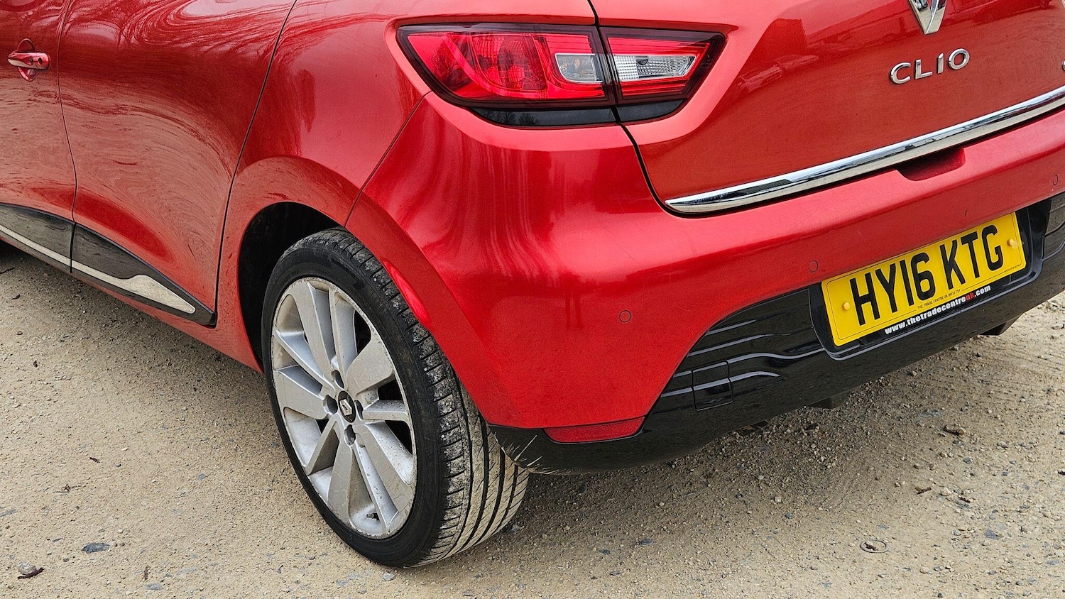 Used Renault Clio 2016 for sale - 78100753: Photo 4