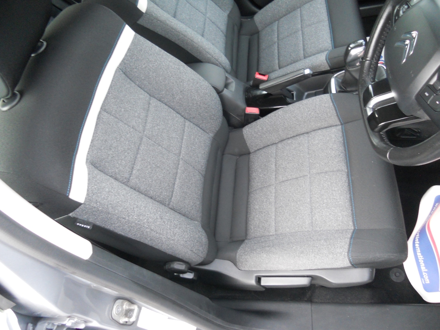 Used Citroen C4 Cactus 2018 for sale - 75918531: Photo 12