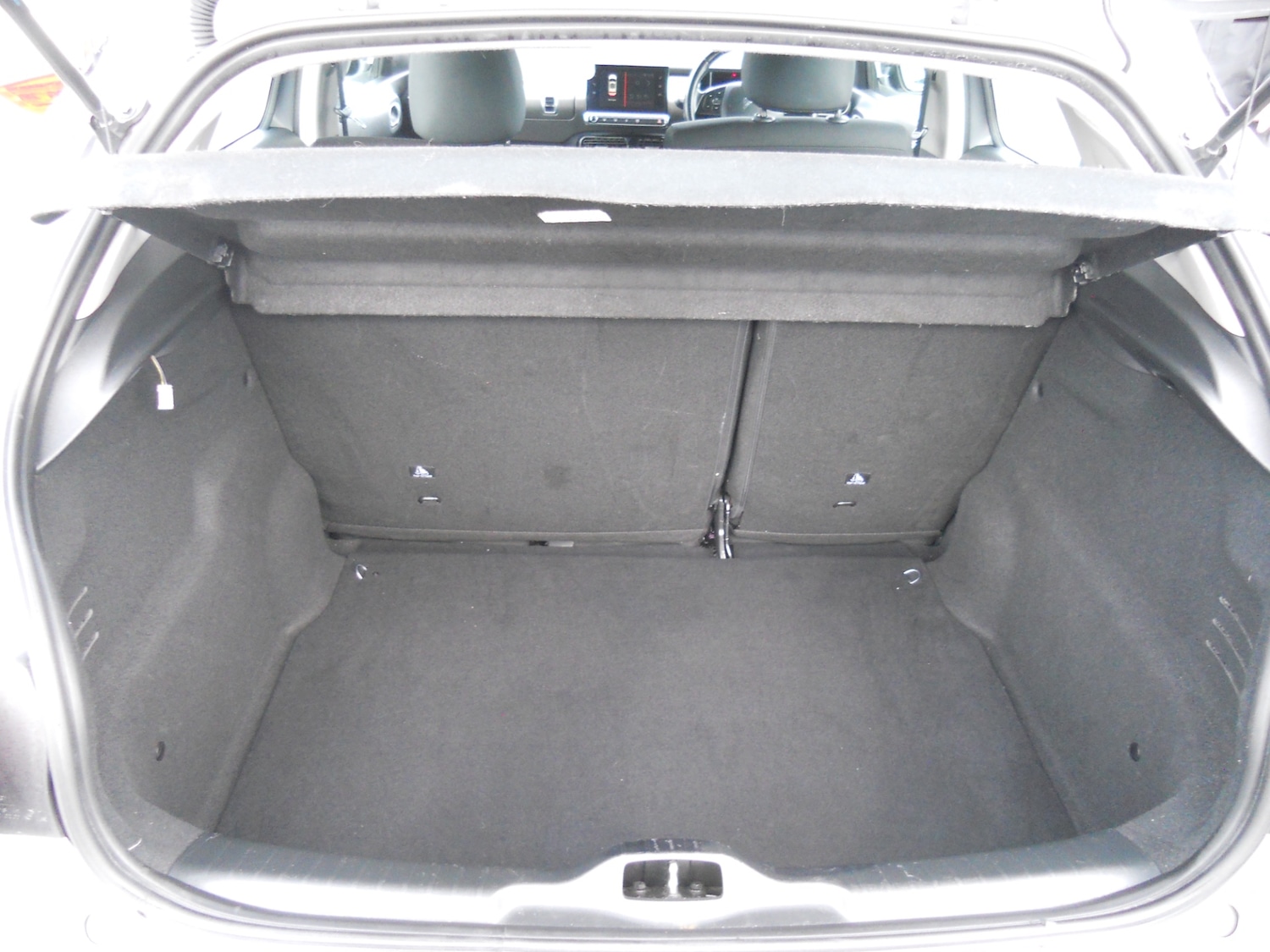 Used Citroen C4 Cactus 2018 for sale - 75918531: Photo 24