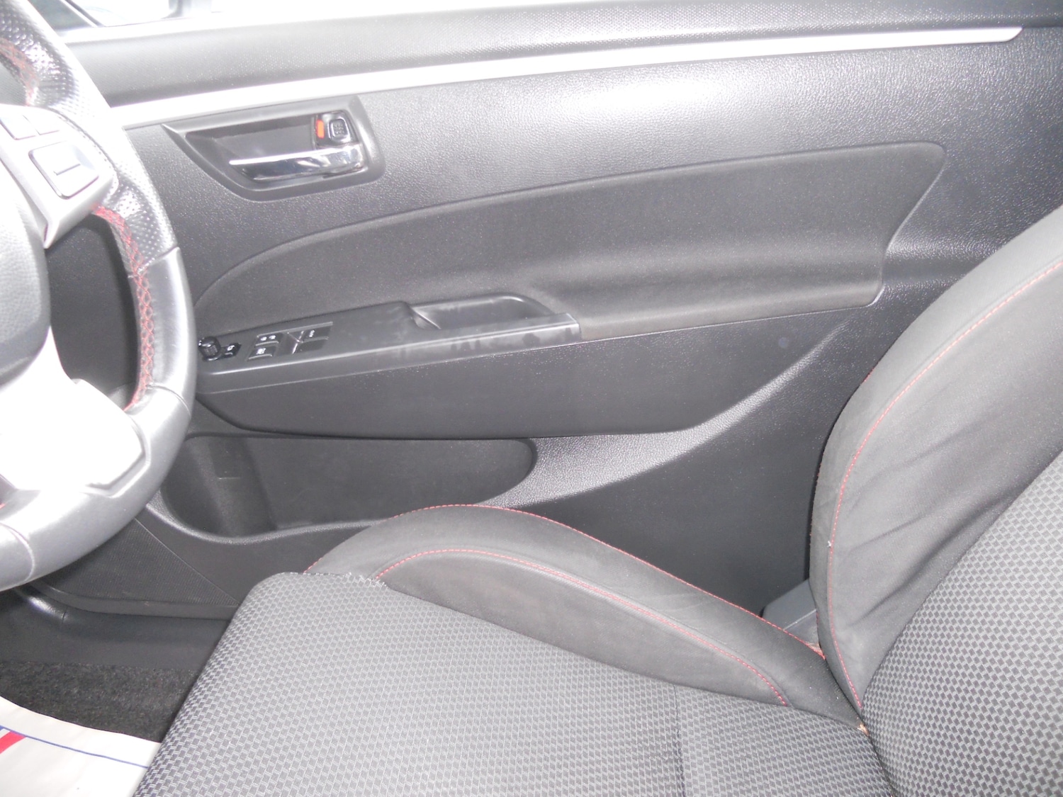 Used Suzuki Swift 2012 for sale - 75918678: Photo 13