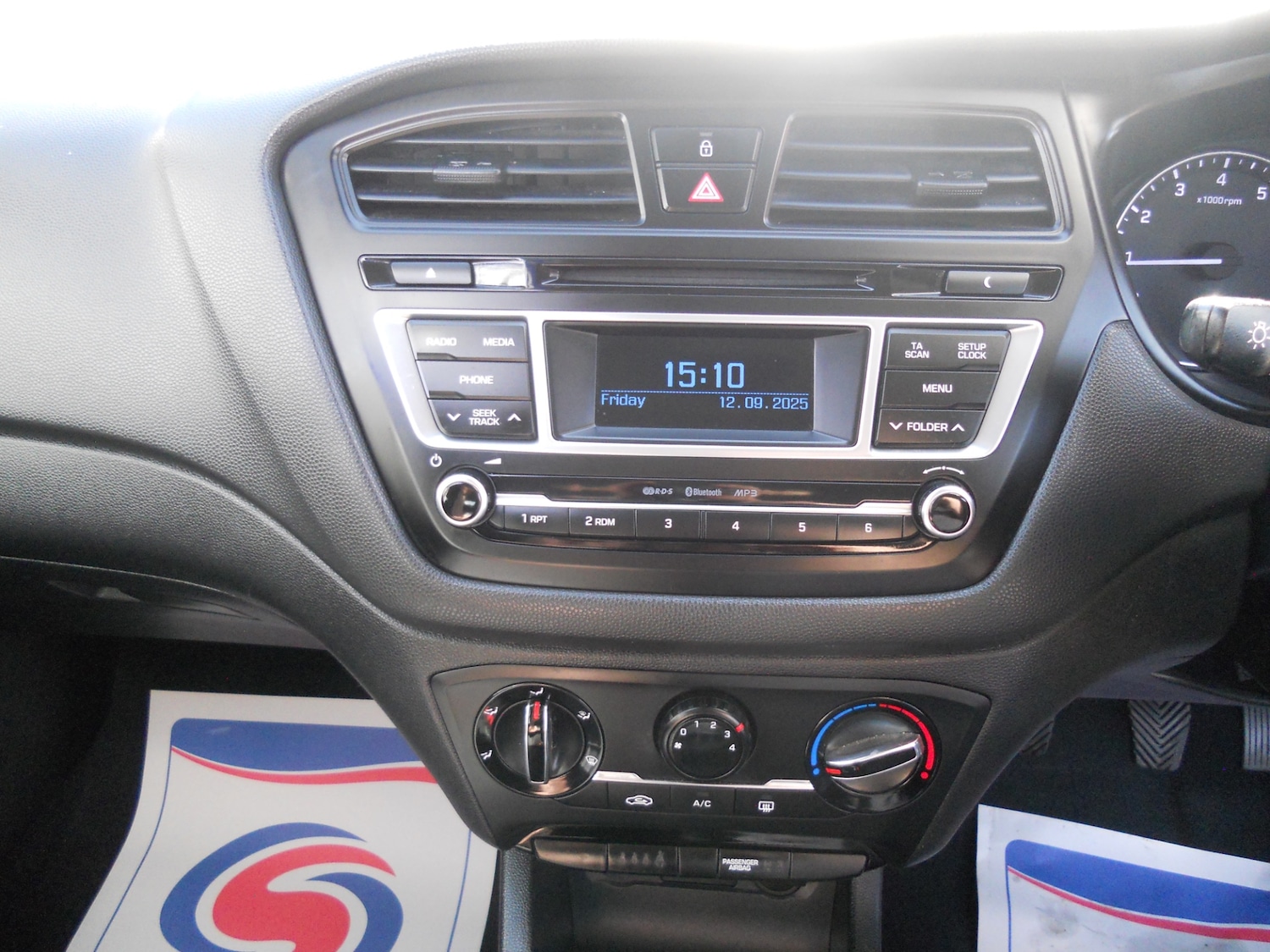 Used Hyundai i20 2017 for sale - 75535677: Photo 19