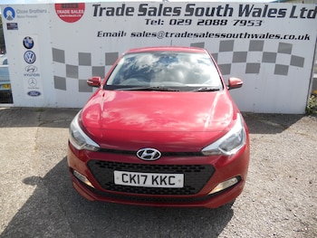 Used Hyundai i20 2017 for sale - 75535677: Photo