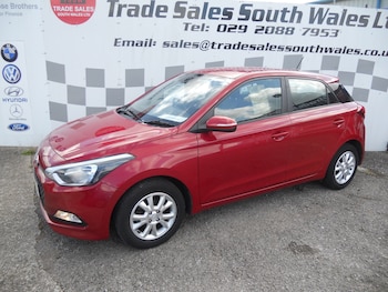 Used Hyundai i20 2017 for sale - 75535677: Photo