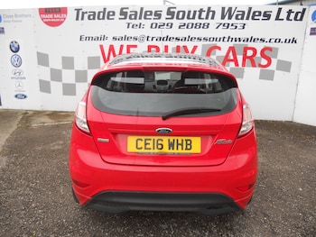 Used Ford Fiesta 2016 for sale - 77833371: Photo